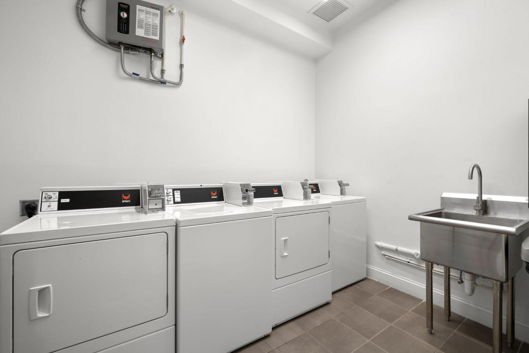 New! Sangria Suite - Upscale Ybor City Studio, Right On 7Th Ave Tampa Eksteriør bilde